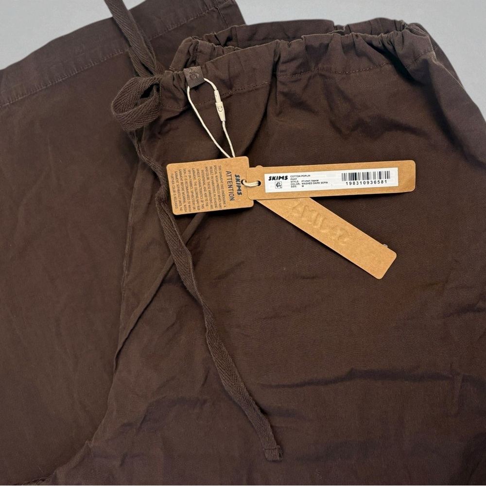 SKIMS Cotton Poplin Pants | Washed Dark Sepia | M | NWT - Picture 6 of 8